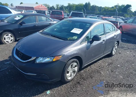 2015 Honda Civic Lx z USA, uszkodzony, nr VIN 19XFB2F53FE273775